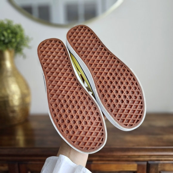 Vans Old Skool Low Top Sneakers Yellow White Canvas Women’s 7.5 / Men’s 6 - Picture 11 of 15